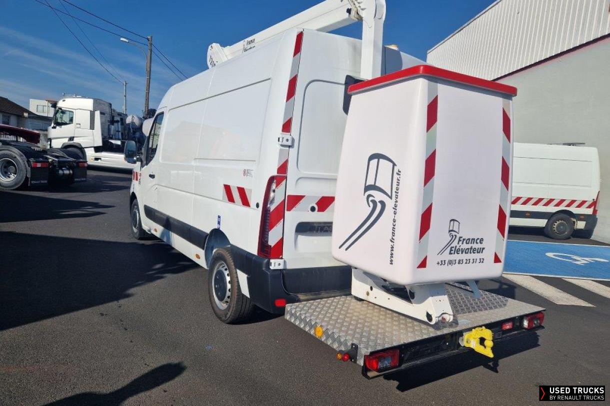 Renault Trucks Master 