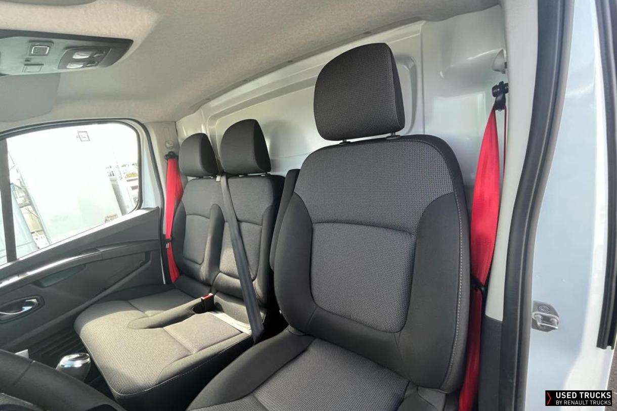 Renault Trucks Trafic 