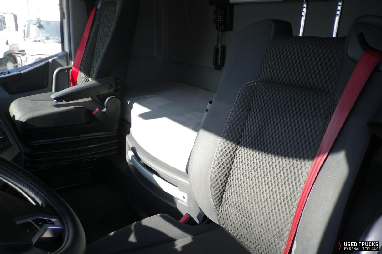 Renault Trucks T High 520