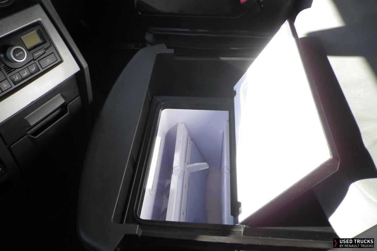 Renault Trucks T High 520