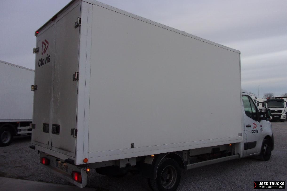 Renault Trucks Master 
