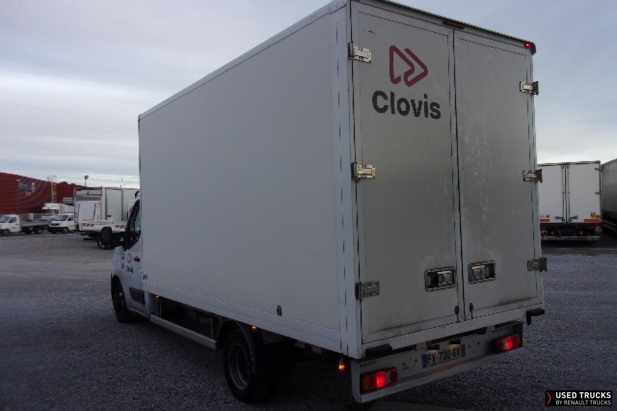 Renault Trucks Master 