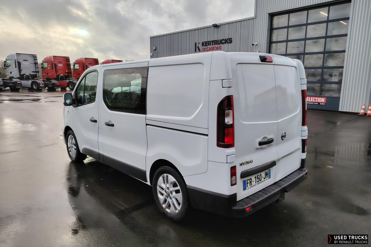 Nissan NV300 