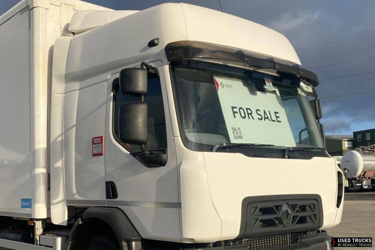 Renault Trucks D Wide 320