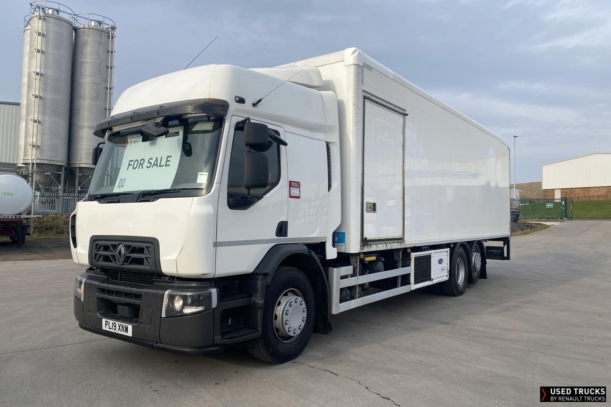 Renault Trucks D Wide 320