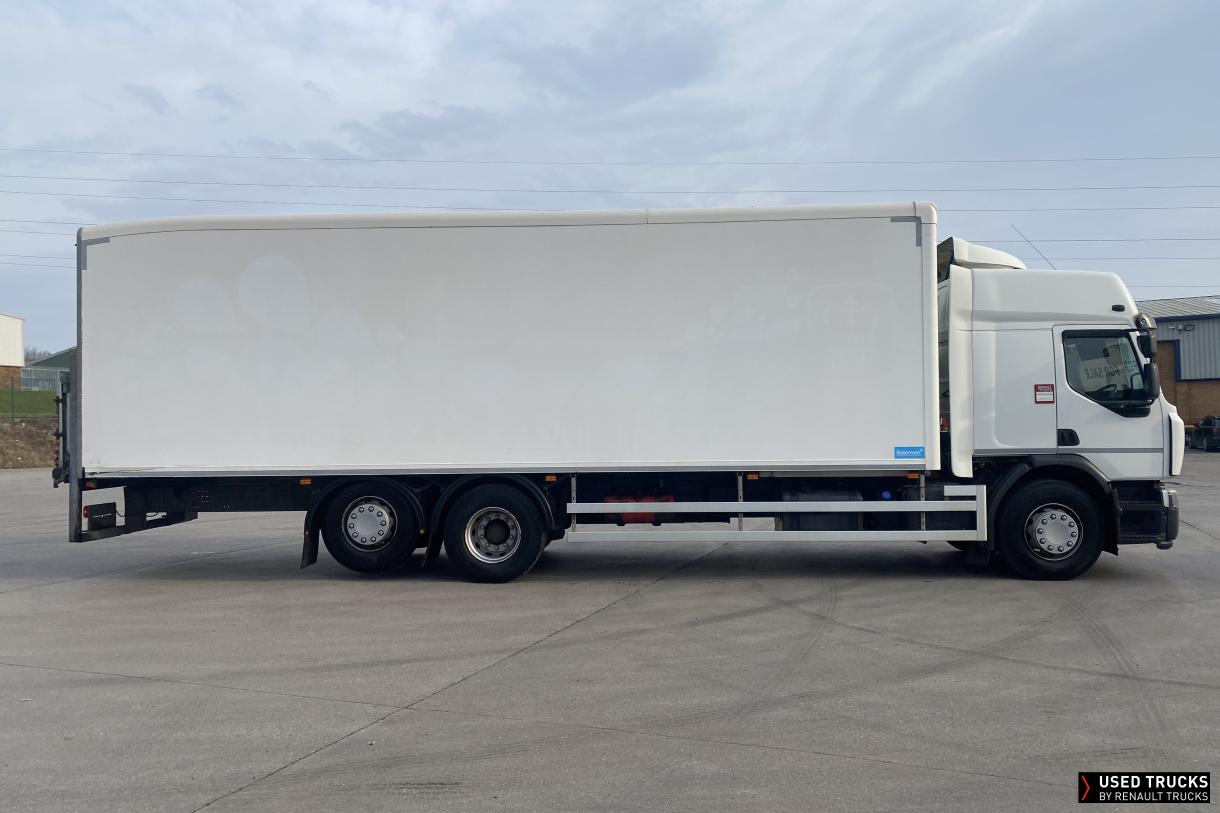 Renault Trucks D Wide 320