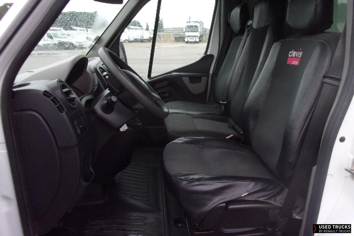 Renault Trucks Master 145