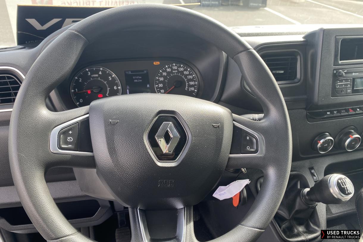 Renault Master 145