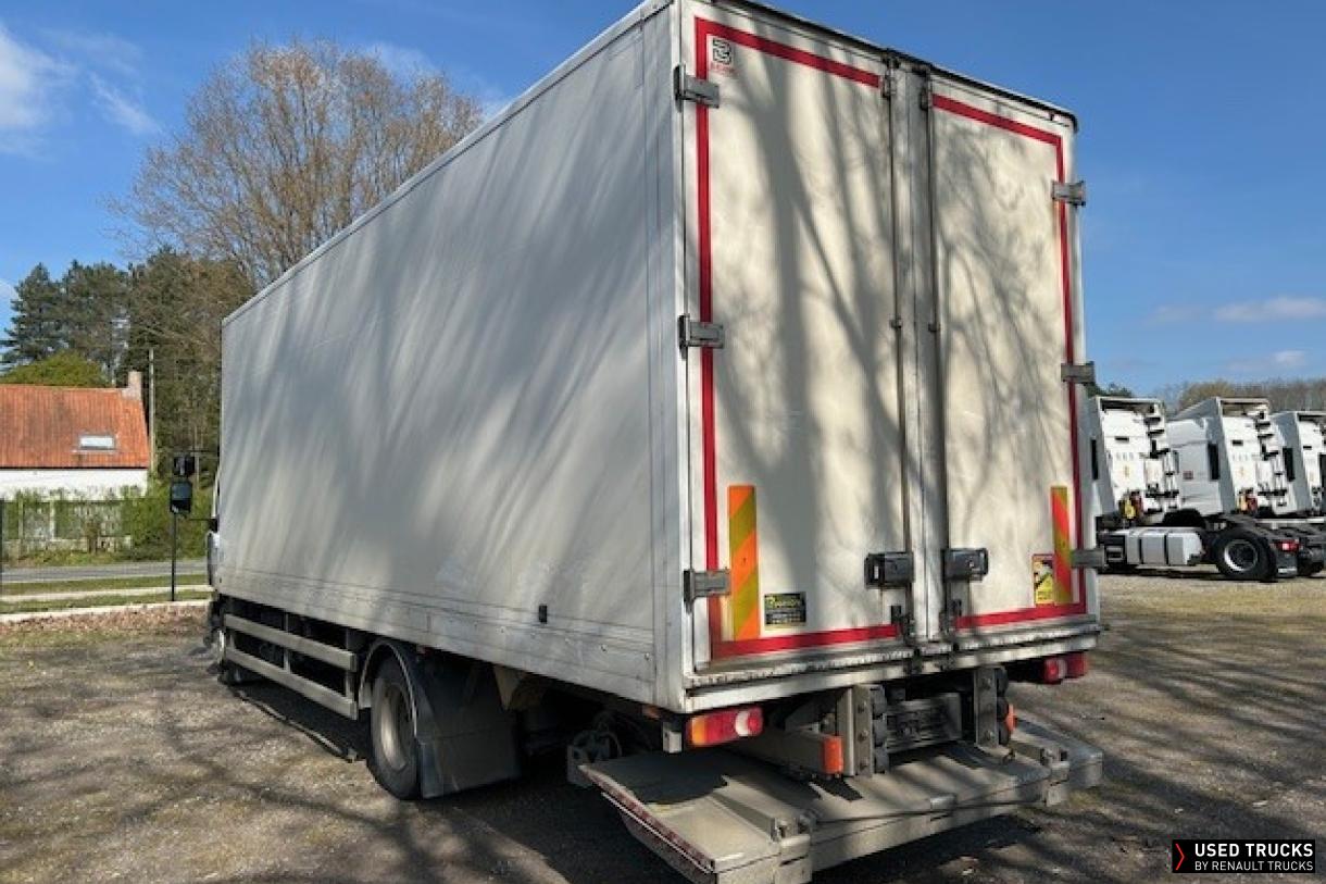 Renault Trucks D 240