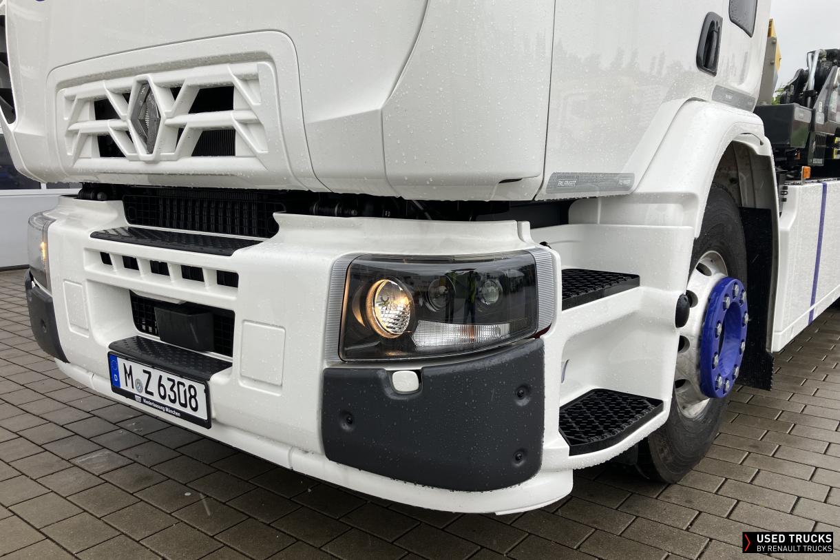 Renault Trucks D Wide 