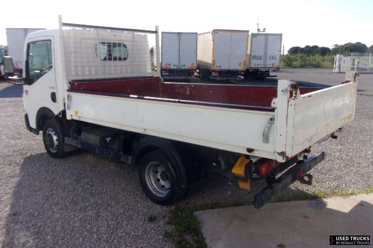 Renault Trucks Maxity 130