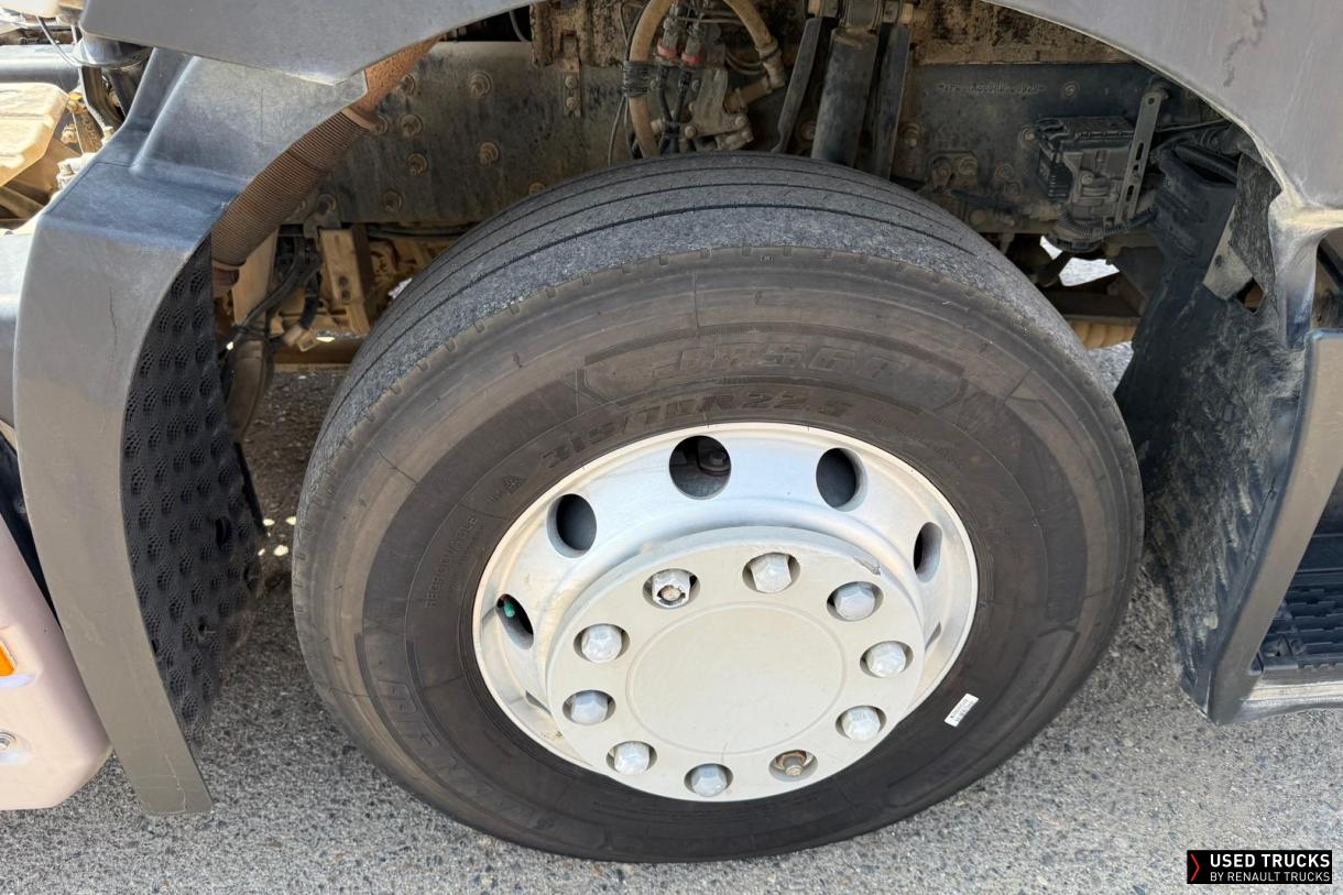 Renault Trucks T 480