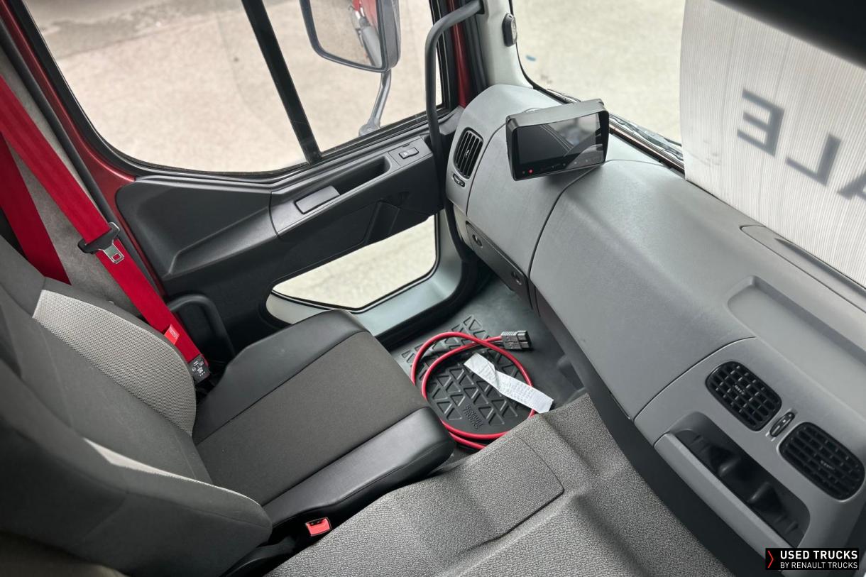Renault Trucks D Wide 430