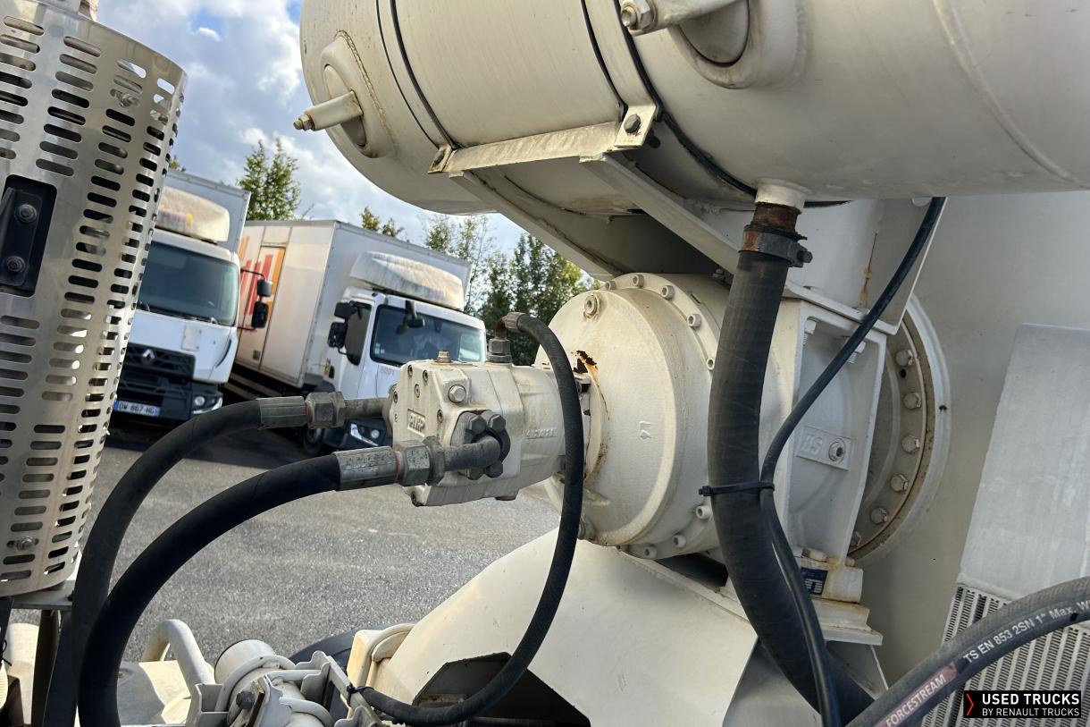 Renault Trucks C 430