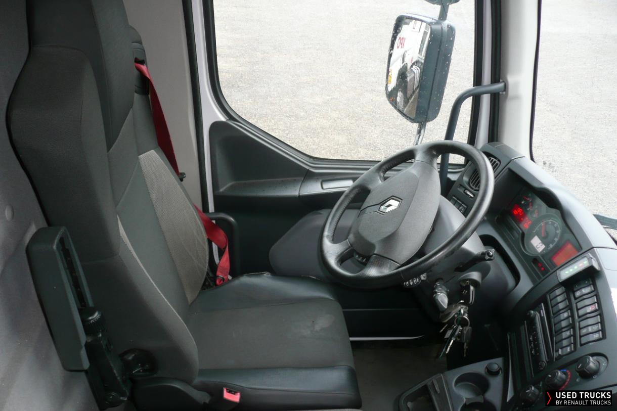 Renault Trucks D 210