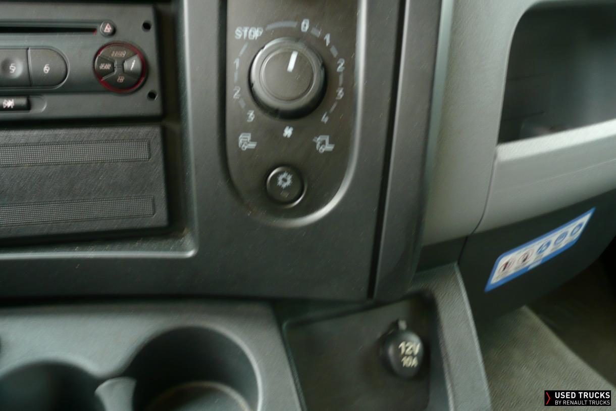 Renault Trucks D 210
