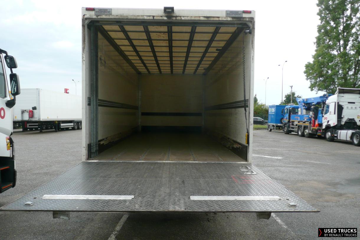 Renault Trucks D 210
