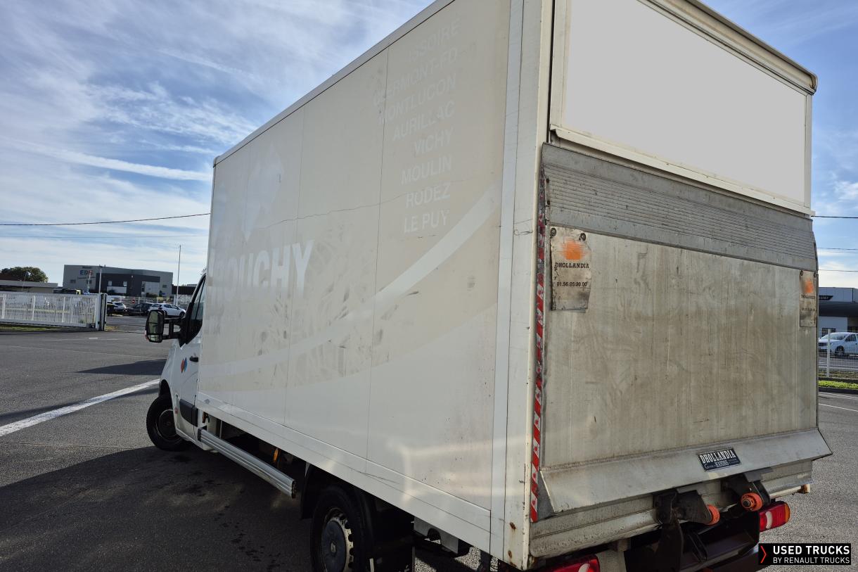 Renault Master 125