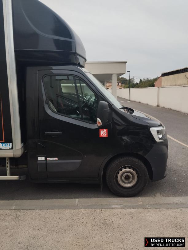 Renault Trucks Master 145