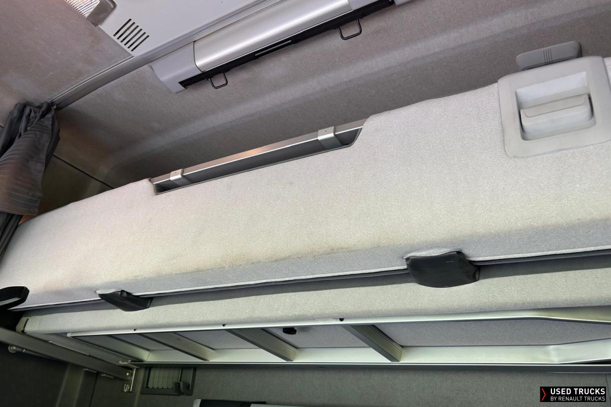 Renault Trucks T High 520