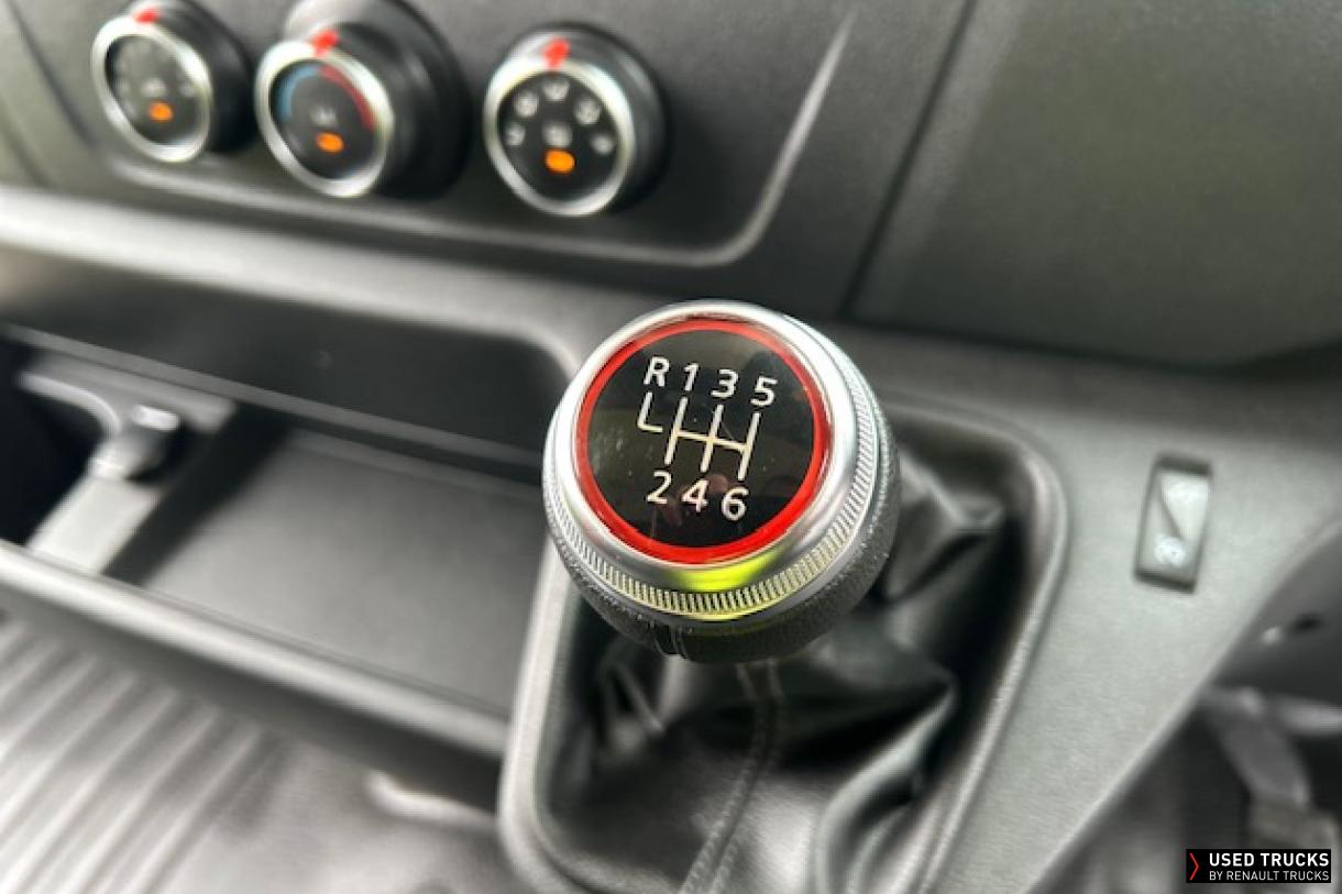 Renault Trucks Master 145