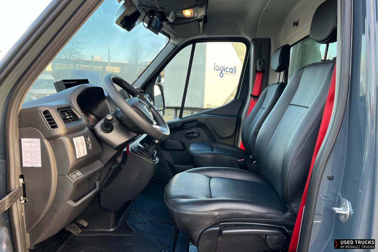 Renault Trucks Master 76