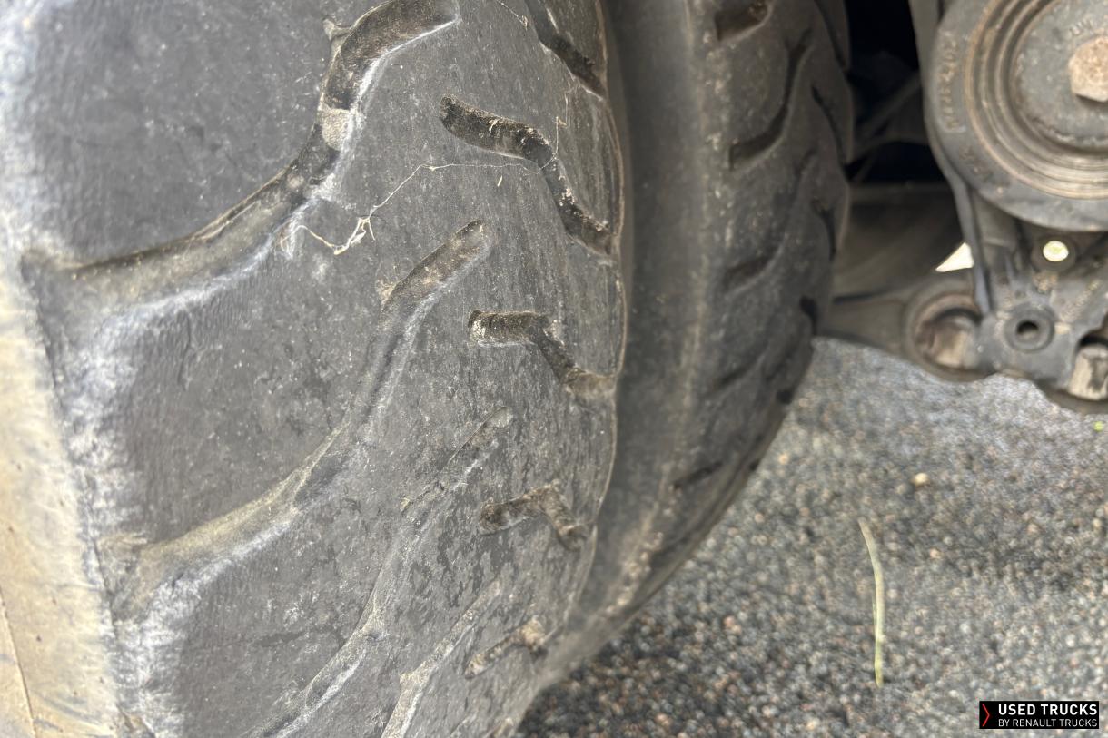 Renault Trucks Premium 380