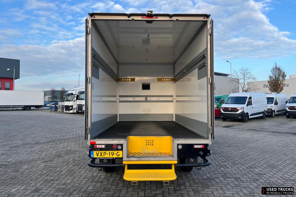 Renault Trucks Master 76