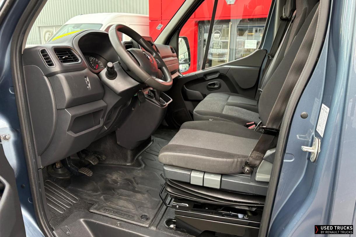 Renault Trucks Master 180