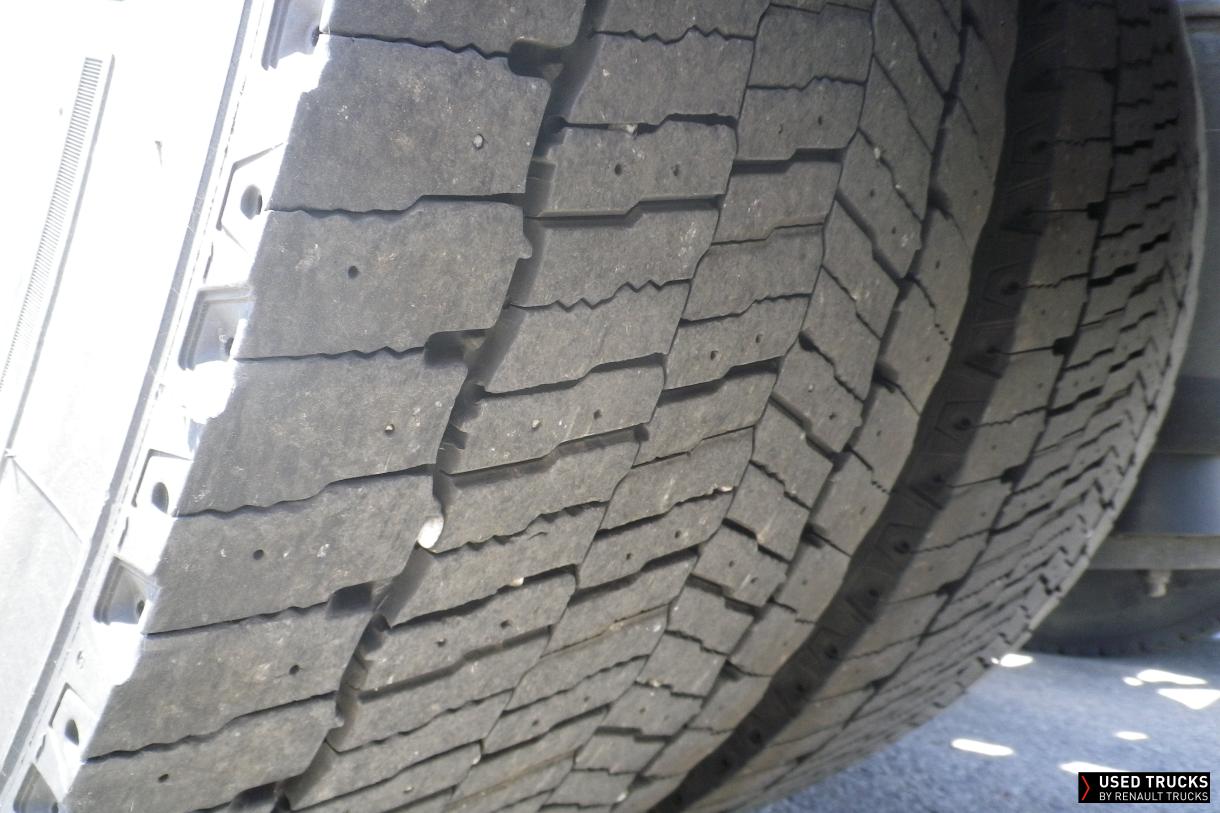 Renault Trucks T 440