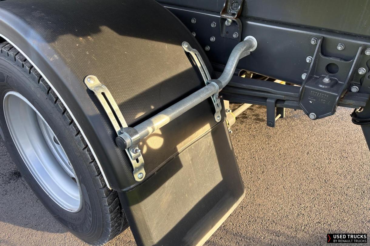 Renault Trucks D 320