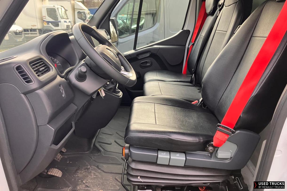 Renault Trucks Master 160