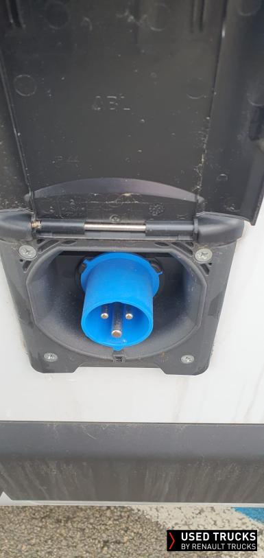 Renault Trucks Master 150