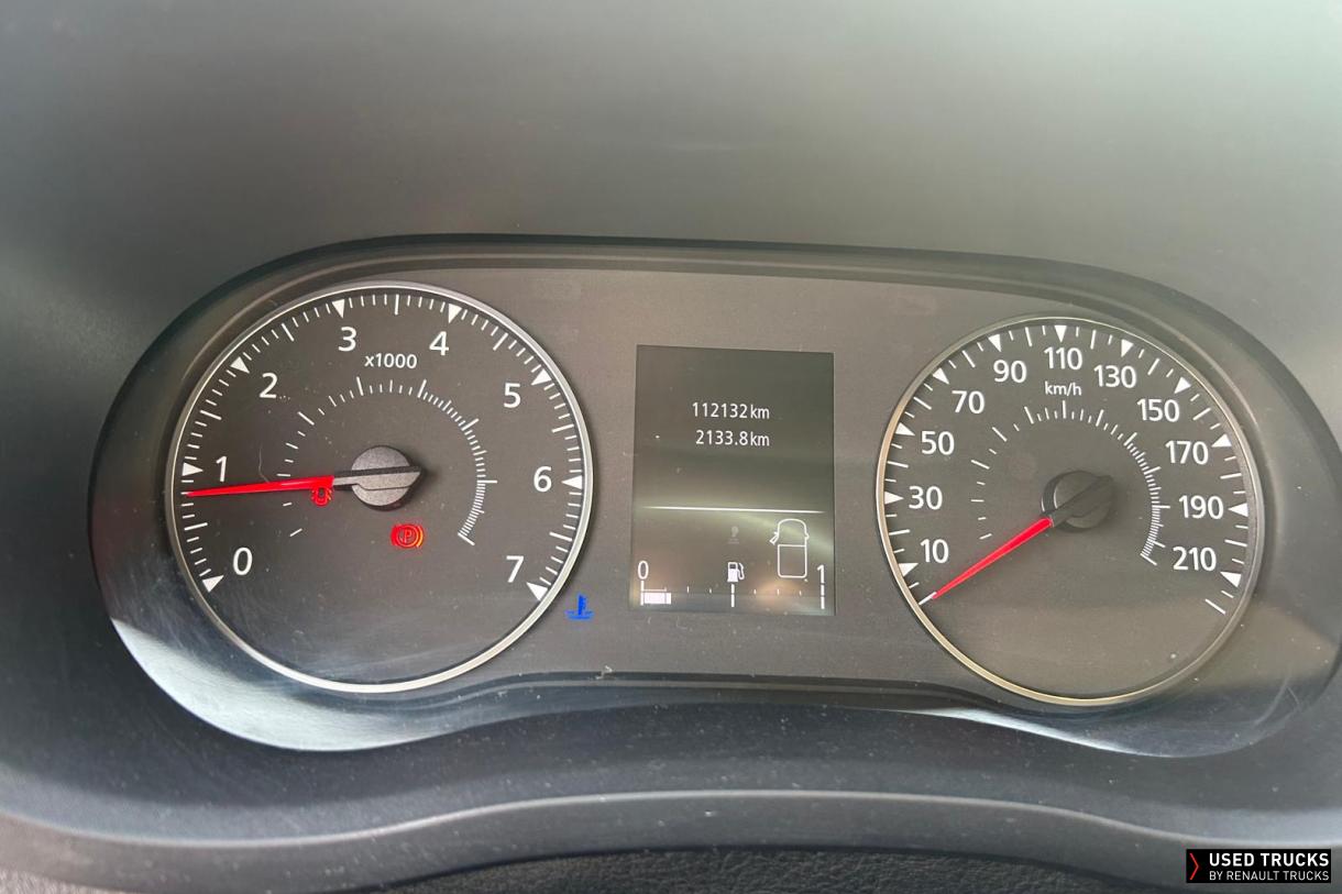 Renault Trucks Master 135