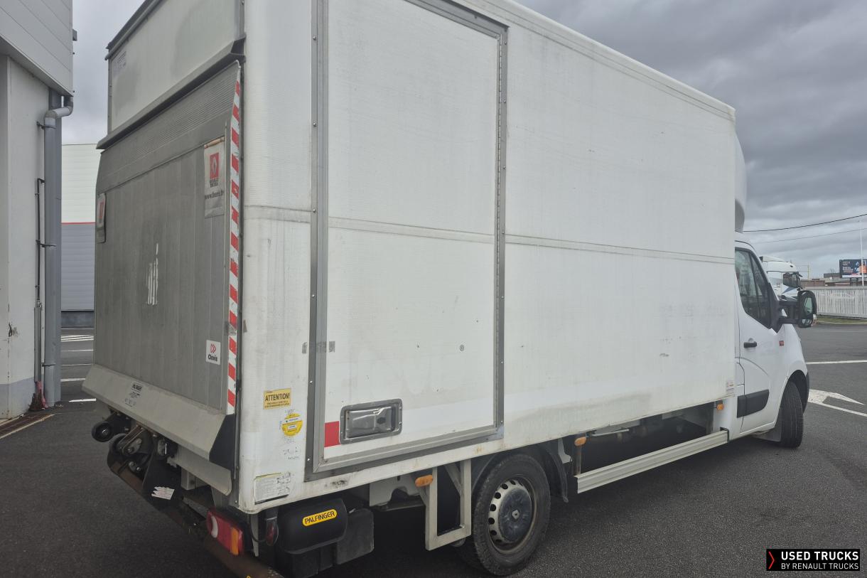 Renault Trucks Master 130