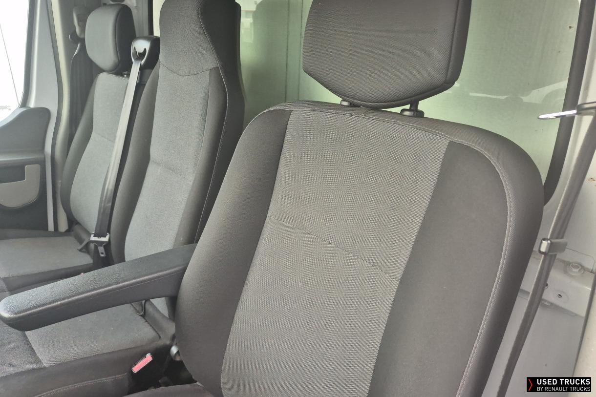 Renault Trucks Master 130