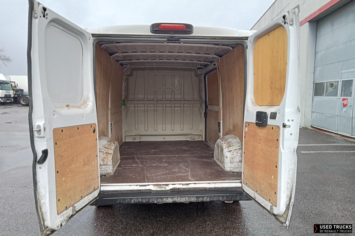 Peugeot Boxer 140