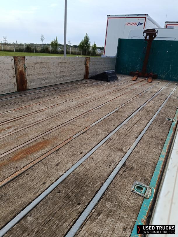 Renault Trucks Premium Distribution 280