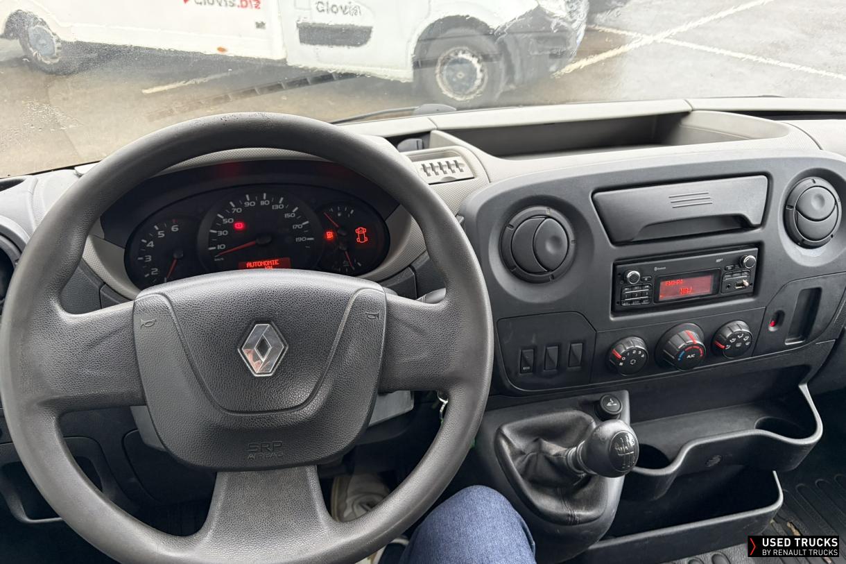 Renault Trucks Master 130