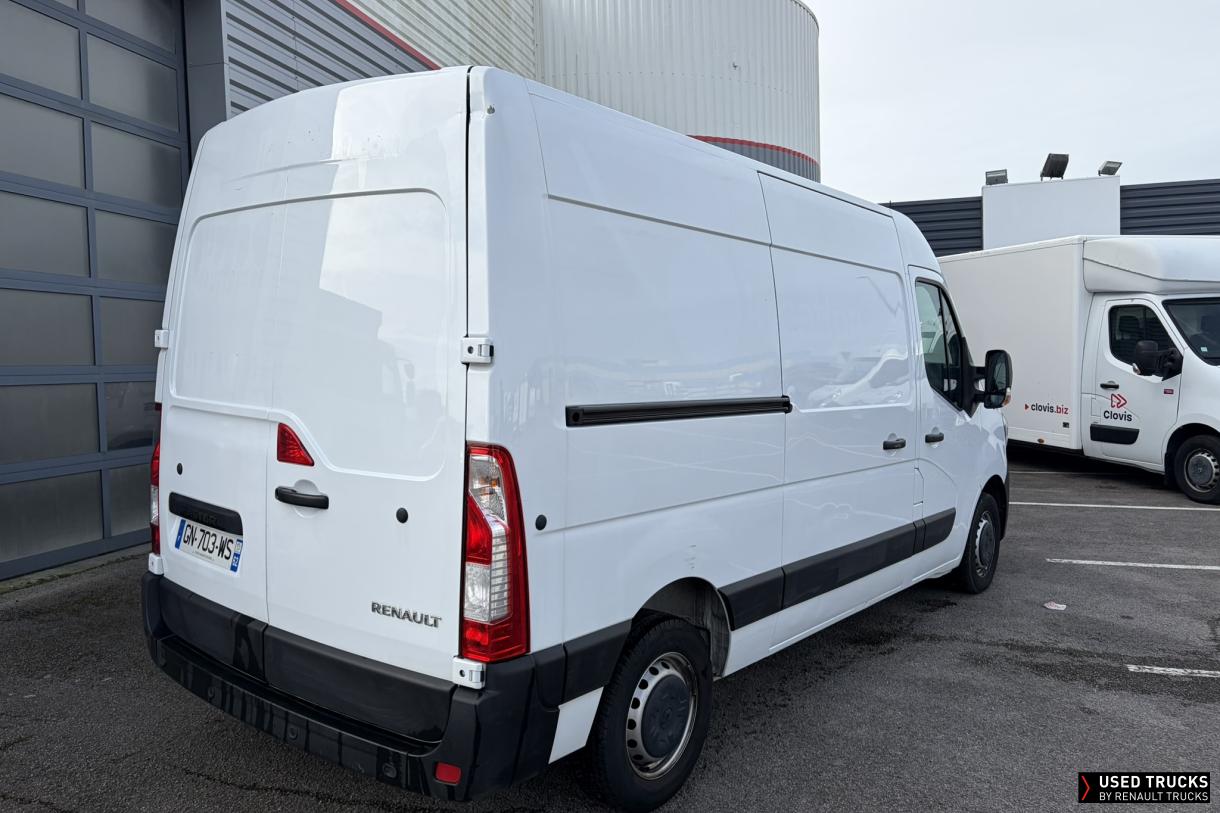 Renault Trucks Master 135