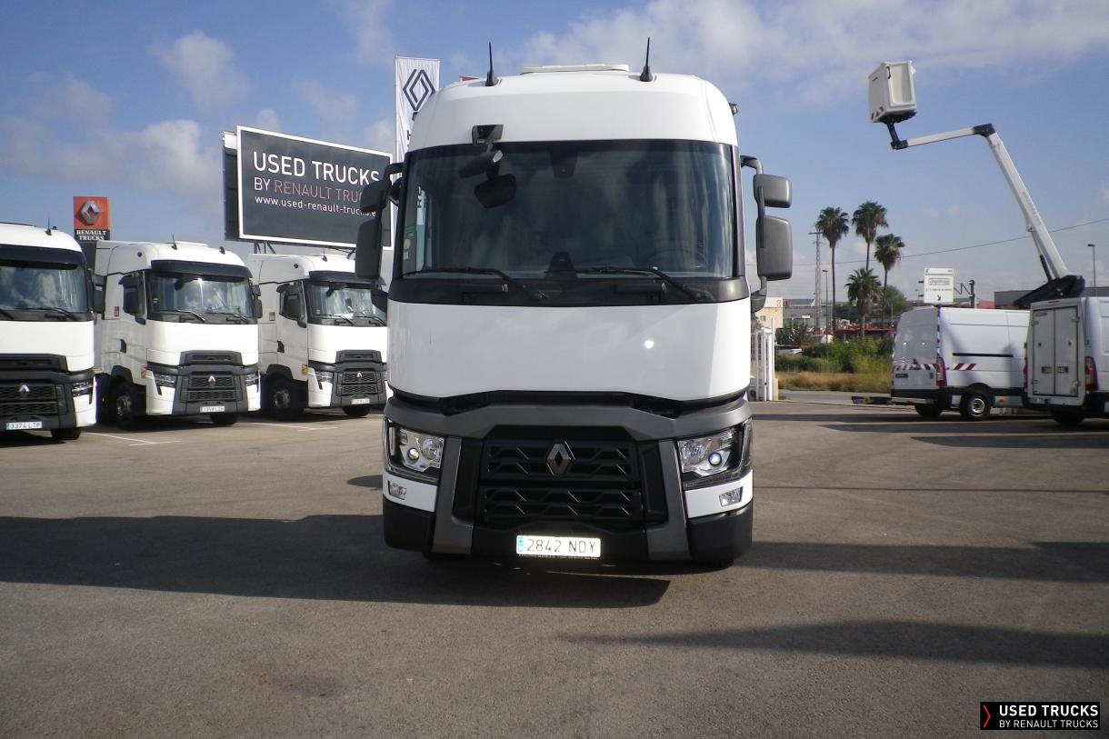 Renault Trucks T 440