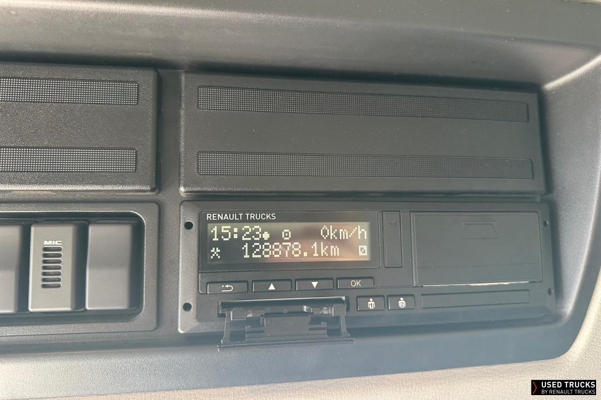 Renault Trucks D 240