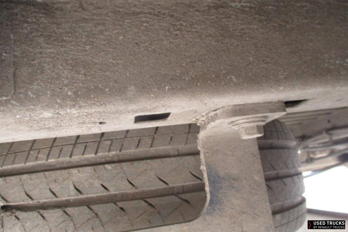 Renault Trucks Master 170