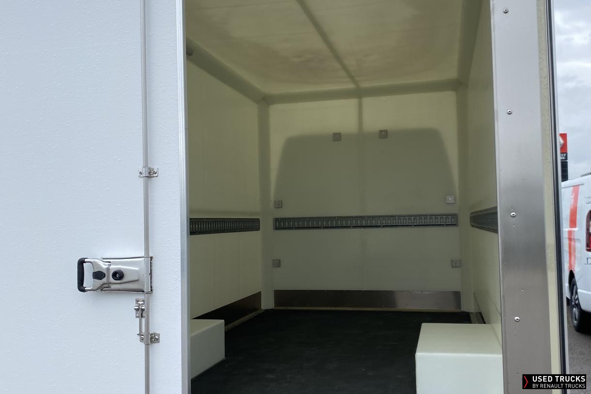 Renault Trucks Master 