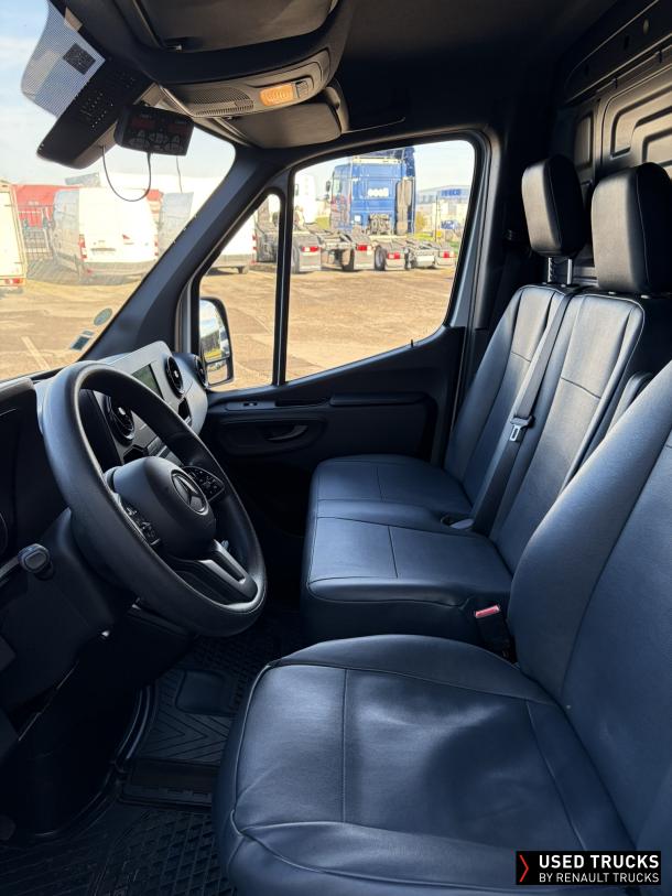 Mercedes-Benz Sprinter 160