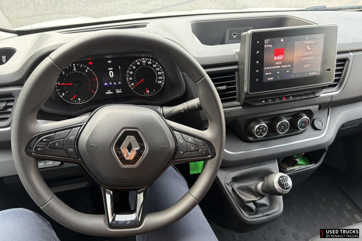 Renault Trucks Trafic 130