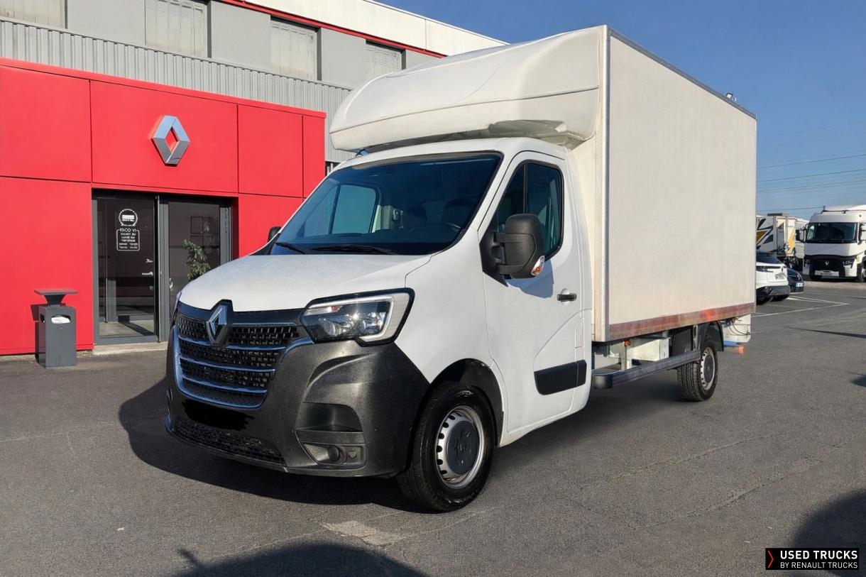 Renault Master 145