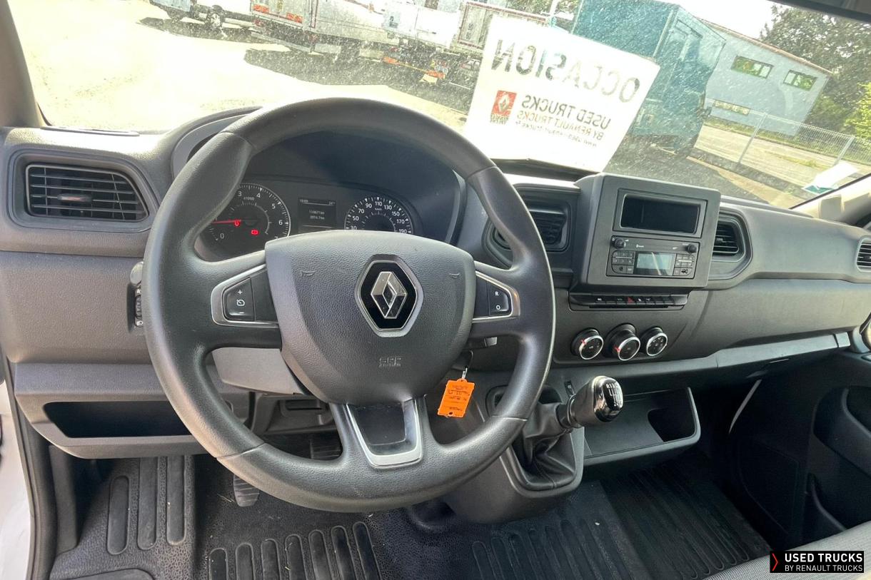 Renault Trucks Master 135