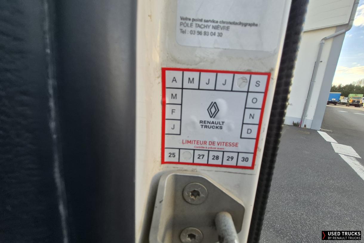 Renault Trucks D 210