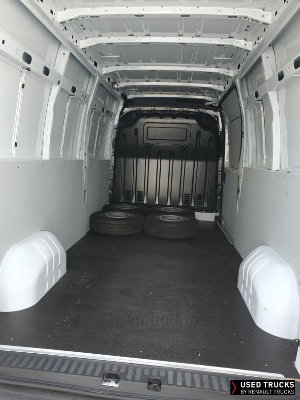 Renault Trucks Master 110